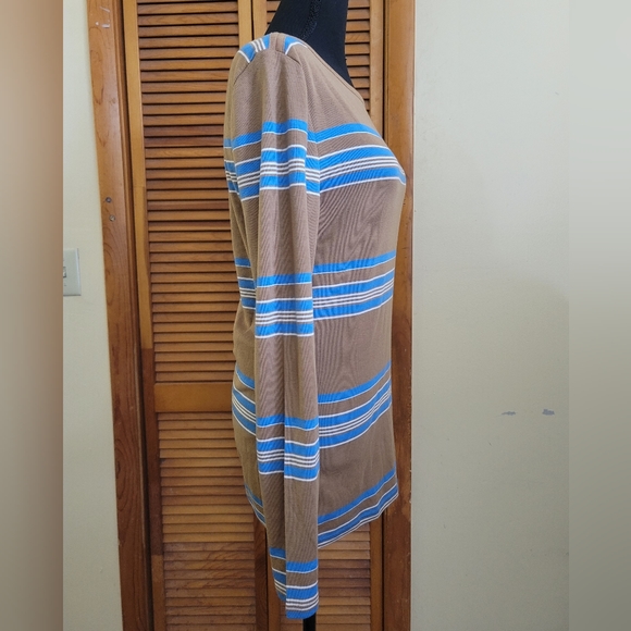 NWOT Old Navy Long Sleeve Tee Size Large - Picture 4 of 12